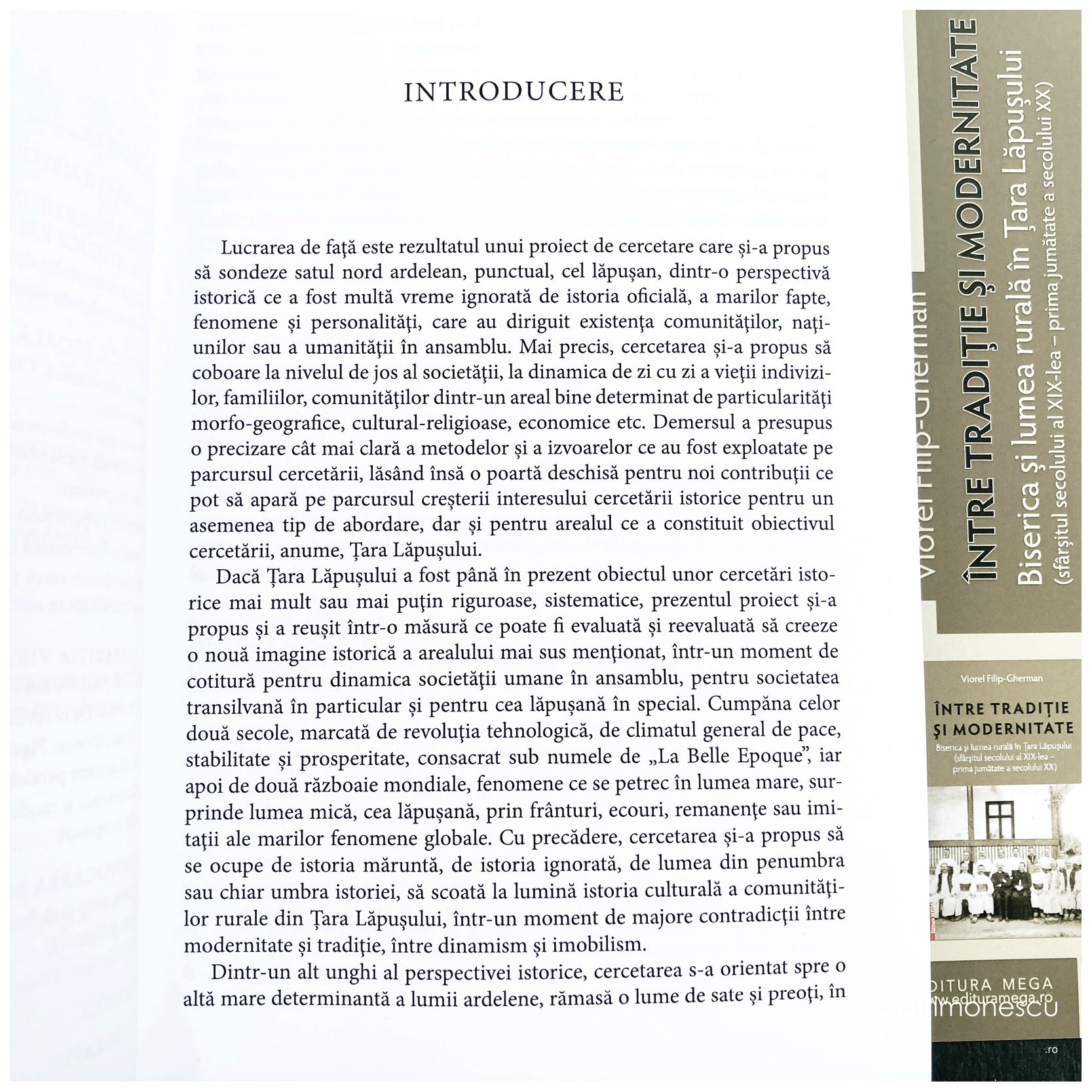 Între tradiţie şi modernitate