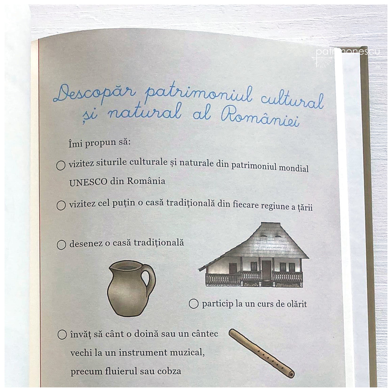 Case numarate. Activitati creative despre case traditionale.